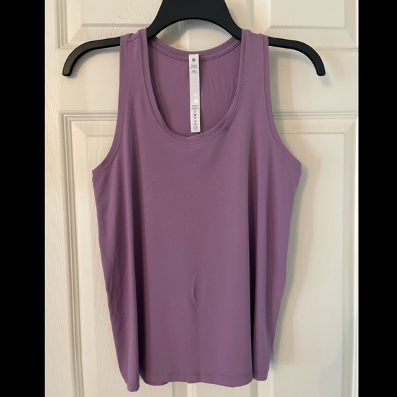 purple lulu lemon tank - Picture 1 of 4